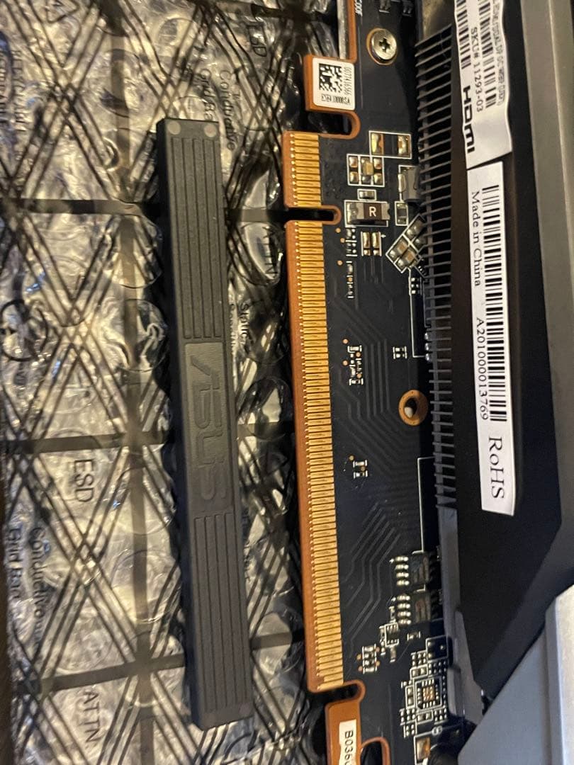 Sapphire NITRO+ Radeon RX 5700 XT おまけ付き