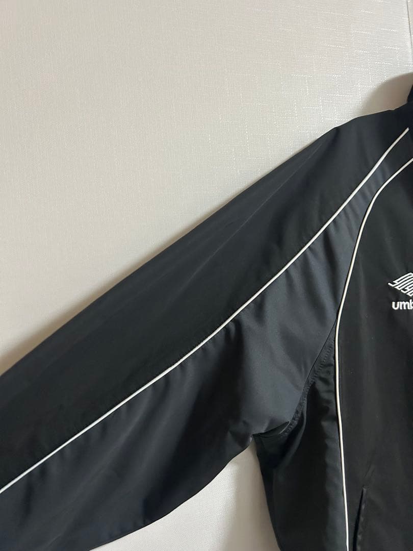 【激レア】9090 × UMBRO ナイロンジャケット Lサイズ 完売品 黒