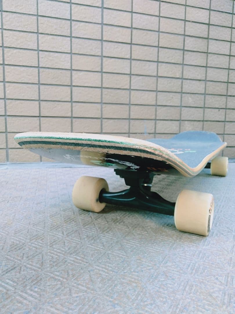 R　SECTOR 9 セクターナイン クルーザー