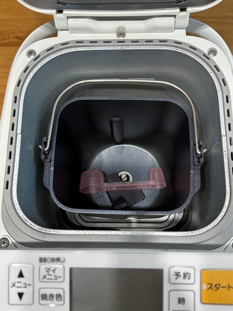 【最終値引き】Panasonic ホームベーカリー SD-MB1