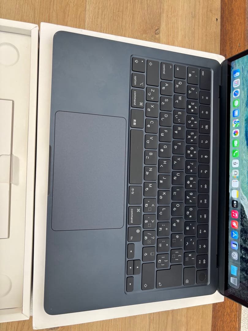 Macbook Air 13インチ　M2 A2681 256GB 8GB