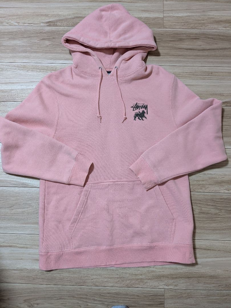STUSSY　パーカー　ロゴラスタライオン　ピンク　ステューシー