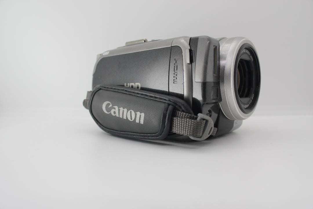 Canon IVIS HG10 バッテリー　充電器付　動作OK