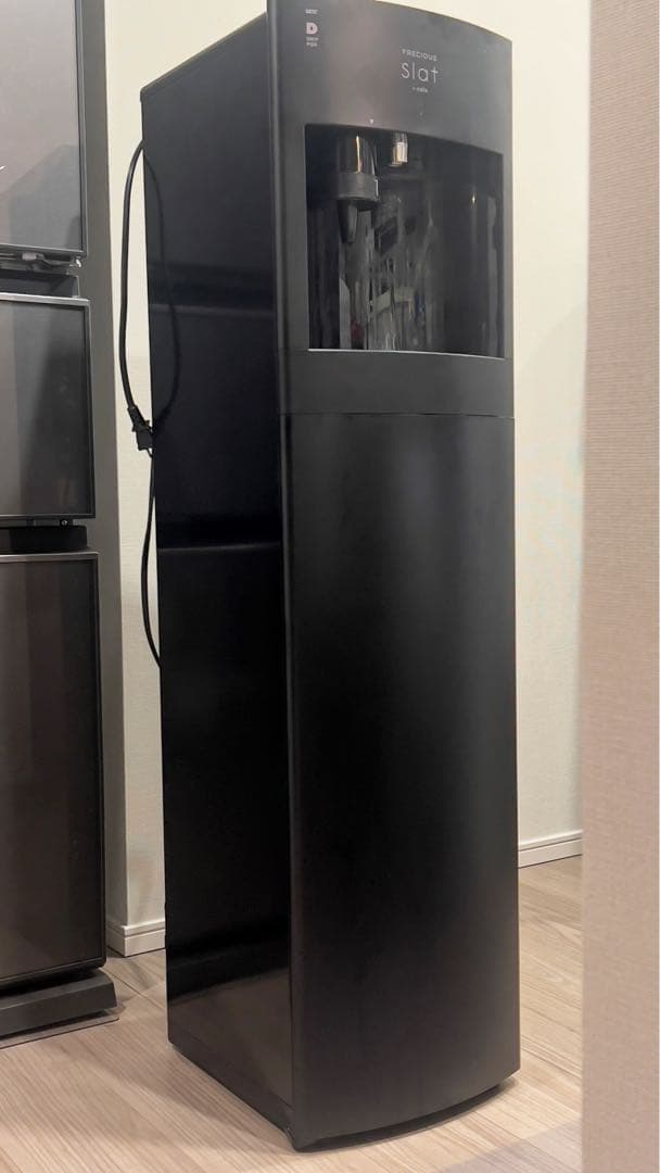 ウォーターサーバーFRECIOUS Slat+cafeフレシャススラット＋カフェ