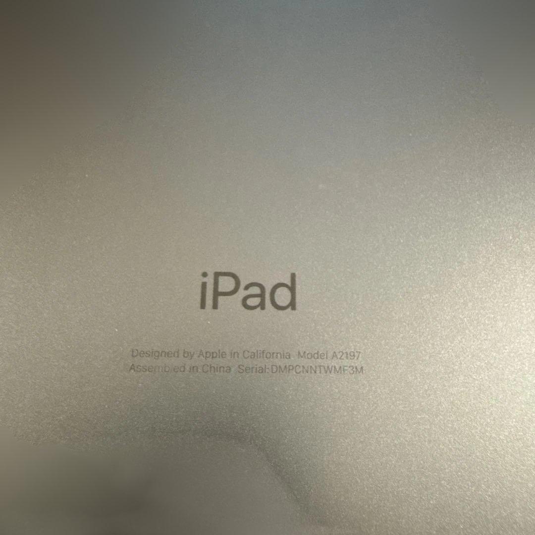 【週末特価】iPad 第7世代 32GB グレー Wifiモデル