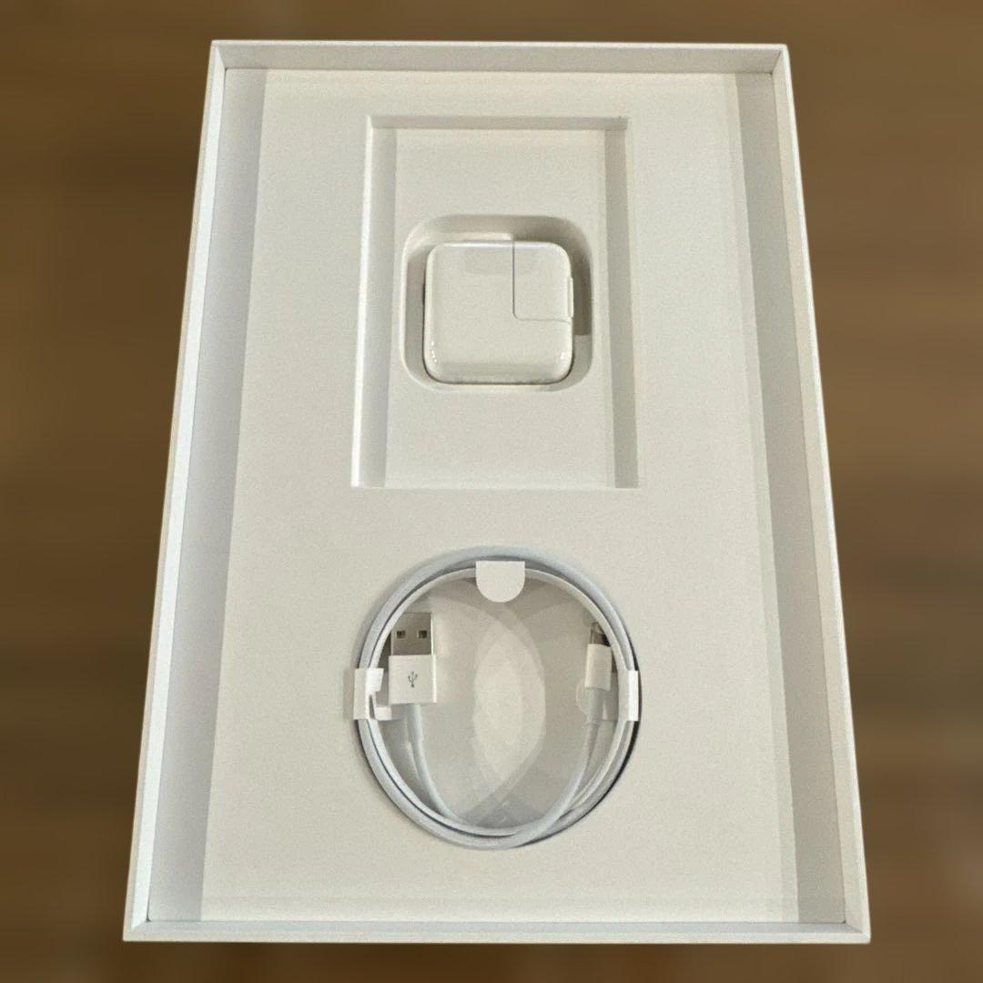 【週末特価】iPad 第7世代 32GB グレー Wifiモデル