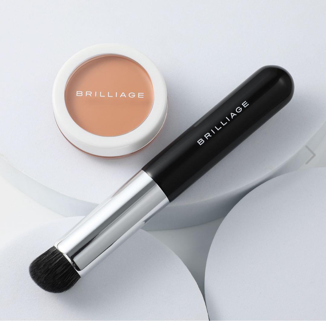 BRILLIAGE コンシーラーチーク02 & ワイドフィンガーブラシ セット