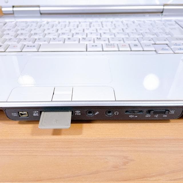 すぐ使える！ノートパソコン/大容量SSHD1000GB/Corei5/大画面