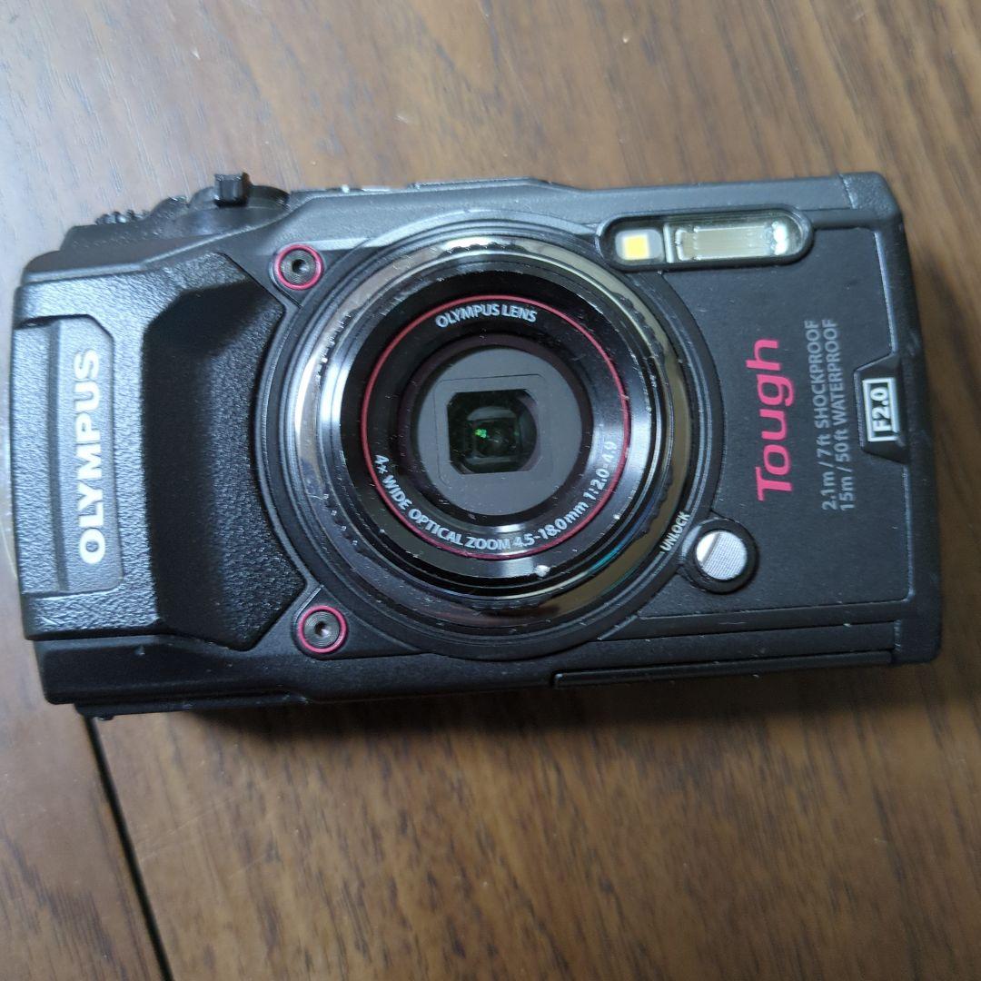 OLYMPUS Tough TG-5 液晶割れ　デジカメ