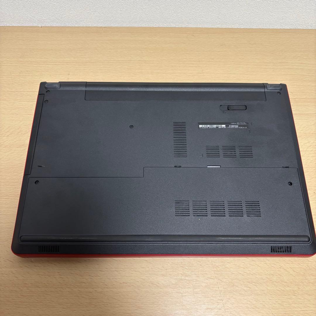 DELL Inspiron 15 5000シリーズ ノートパソコン PC