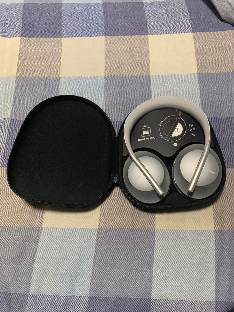 BOSE　ヘッドホン　NC700　ラックスシルバー　　瀬戸大也サイン入り