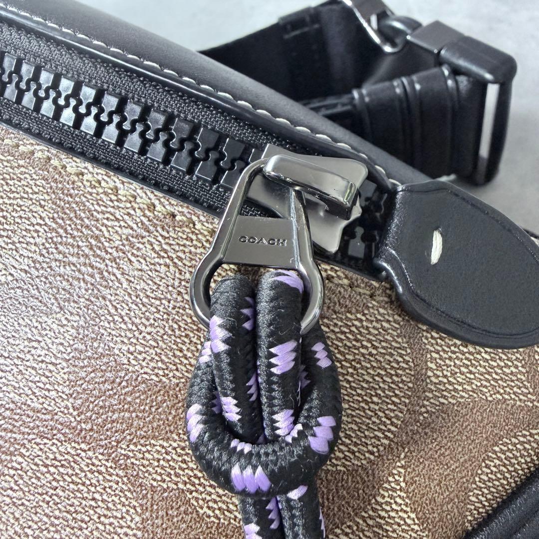 極美品✨コーチ レキシー シグネチャー ボディバッグ ウエストポーチ　コラボ限定