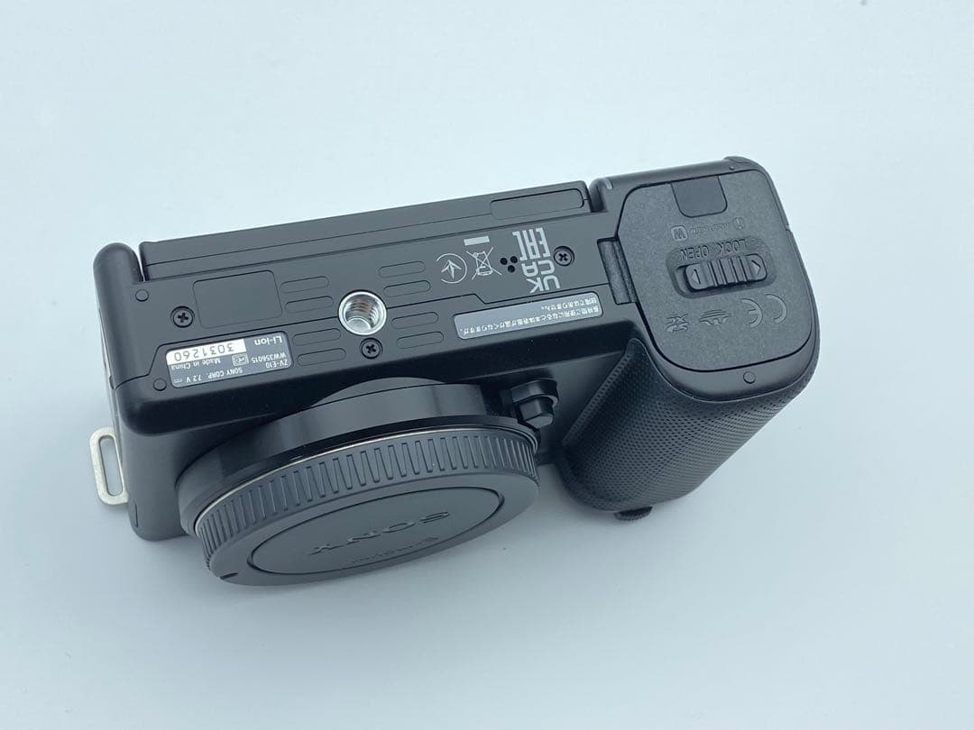 SONY ZV-E10 ミラーレス一眼カメラセット 純正16-50mm付属