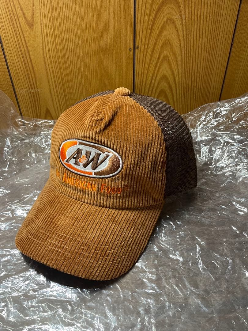 [新品]A&W chocolate Jesus コーデュロイ　メッシュキャップ