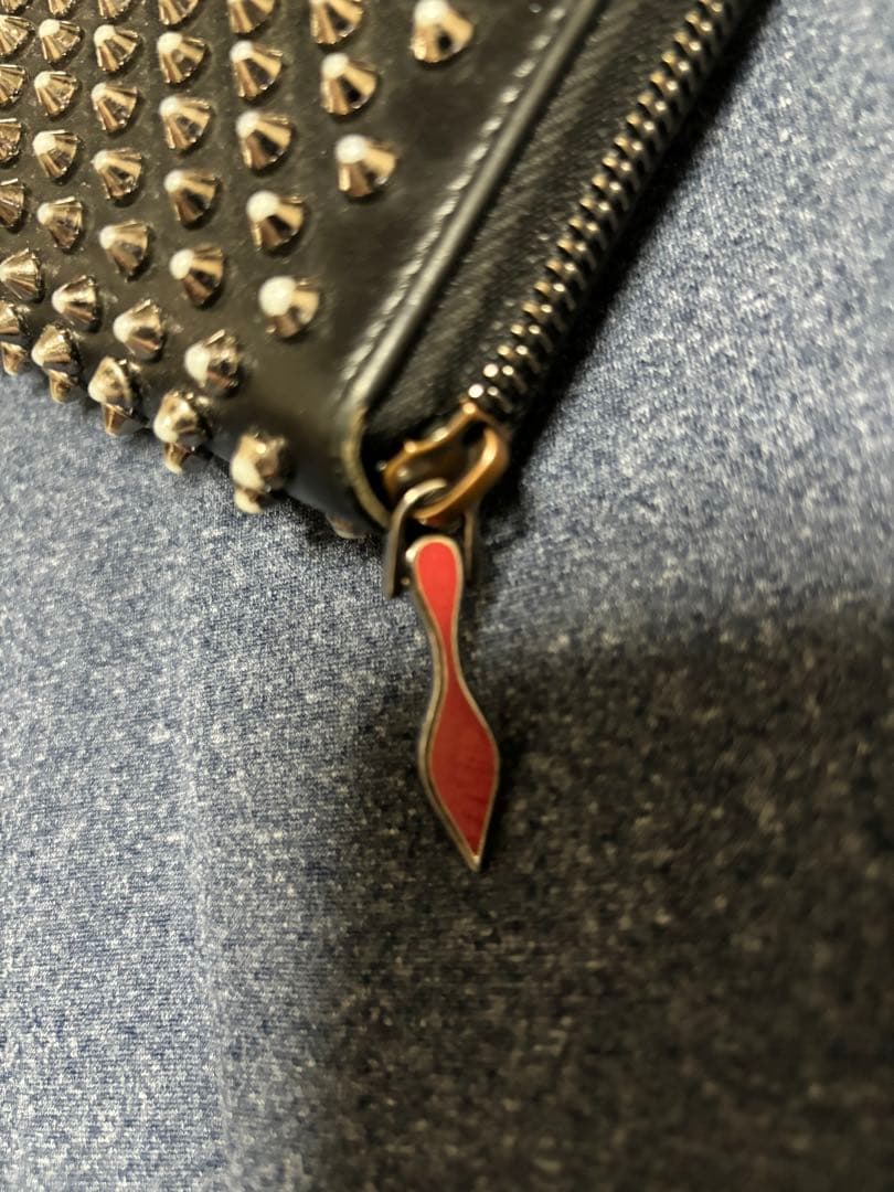 クリスチャンルブタン　長財布　Liela @断捨離　