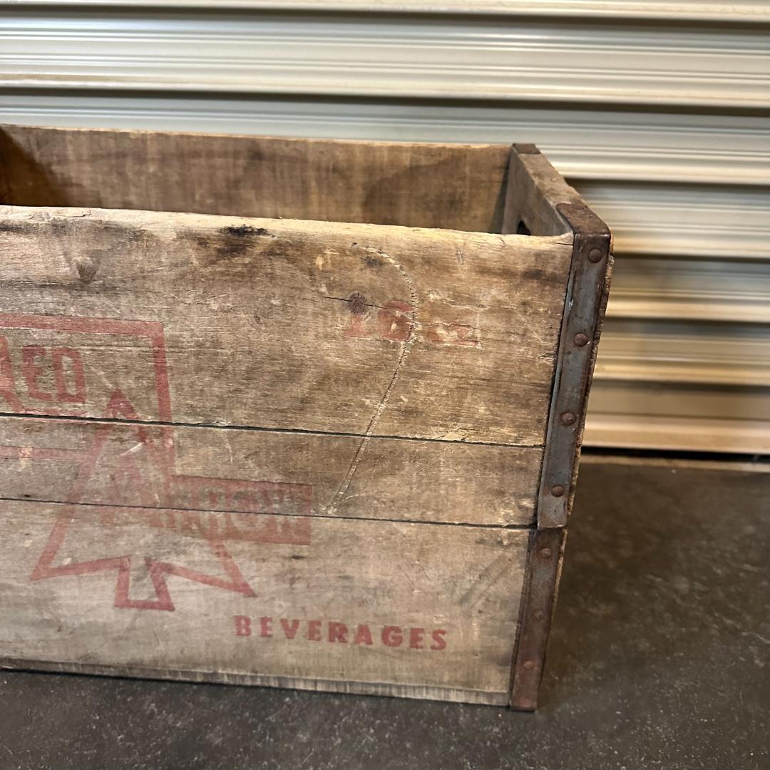RED A ROW ヴィンテージ木箱 アメリカン雑貨