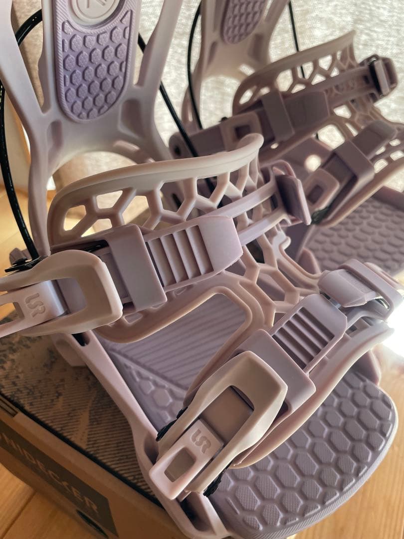 ナイデッカー　フェニックス　24-25モデル