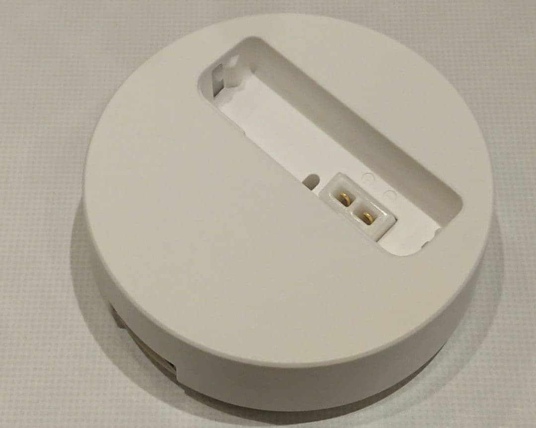 新品 レア ドコモ SH-03E ホワイト ガラケー ワンセグ ゲーム 携帯