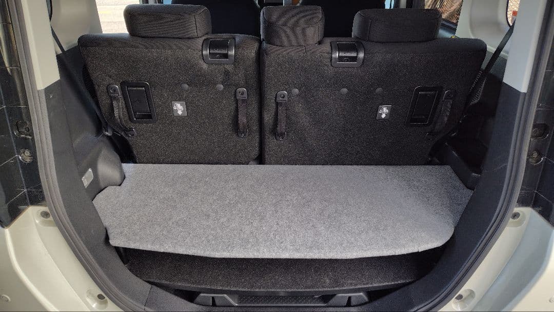 ルーミー　フラット床　DIY製