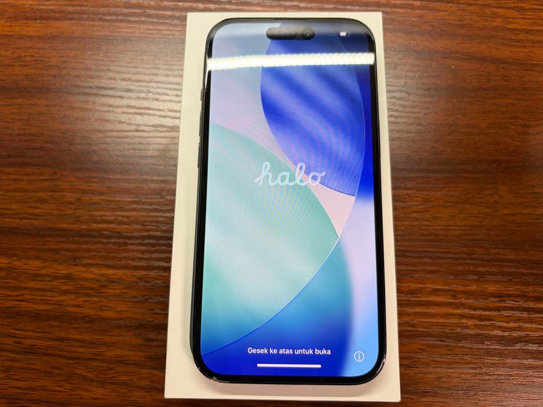 iPhone 15 ブラック 本体 128GB 化粧箱・ケース・ケーブル付き