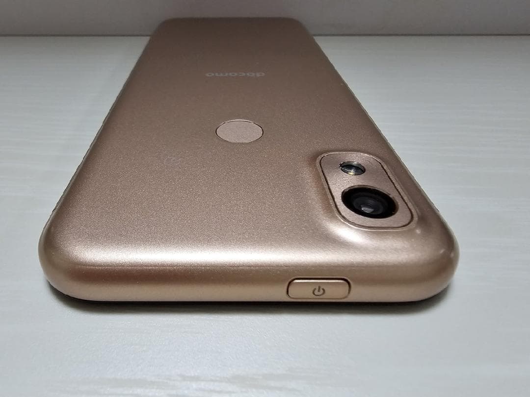 docomo KY-51B 京セラ あんしんスマホ ピンクゴールド