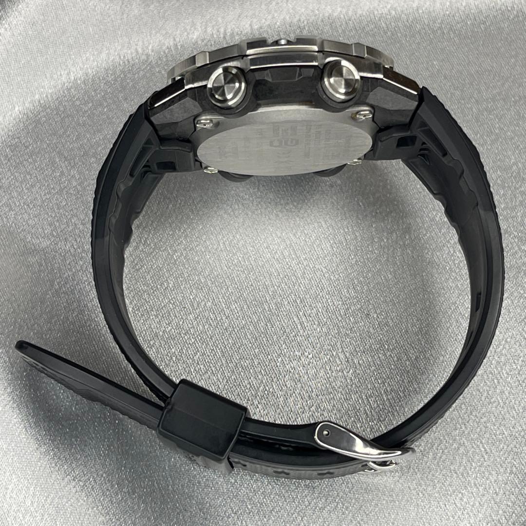 G-SHOCK GST-B400 タフソーラー カーボンコアガード