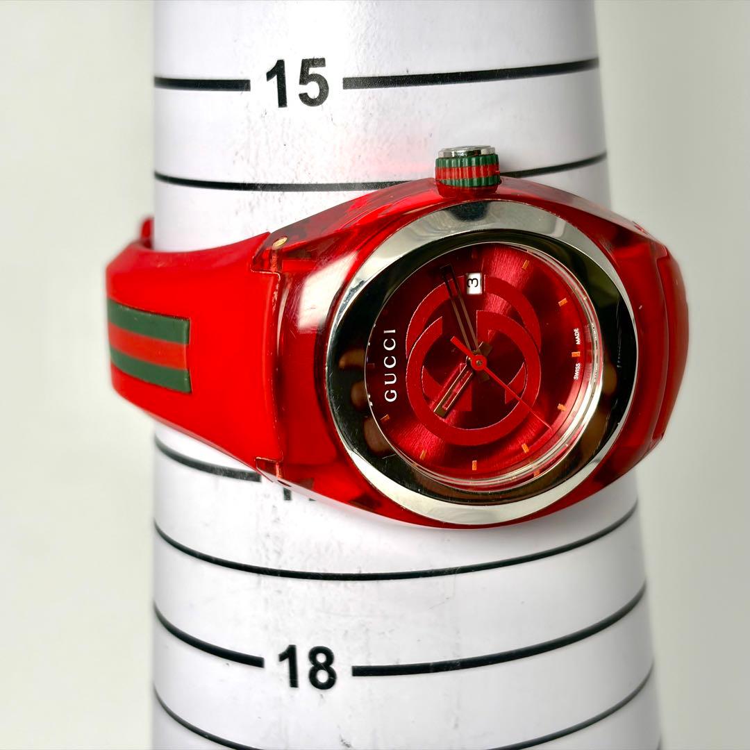 【美品/稼働品】グッチ シンク 137.3 シェリーライン デイト 腕時計 赤