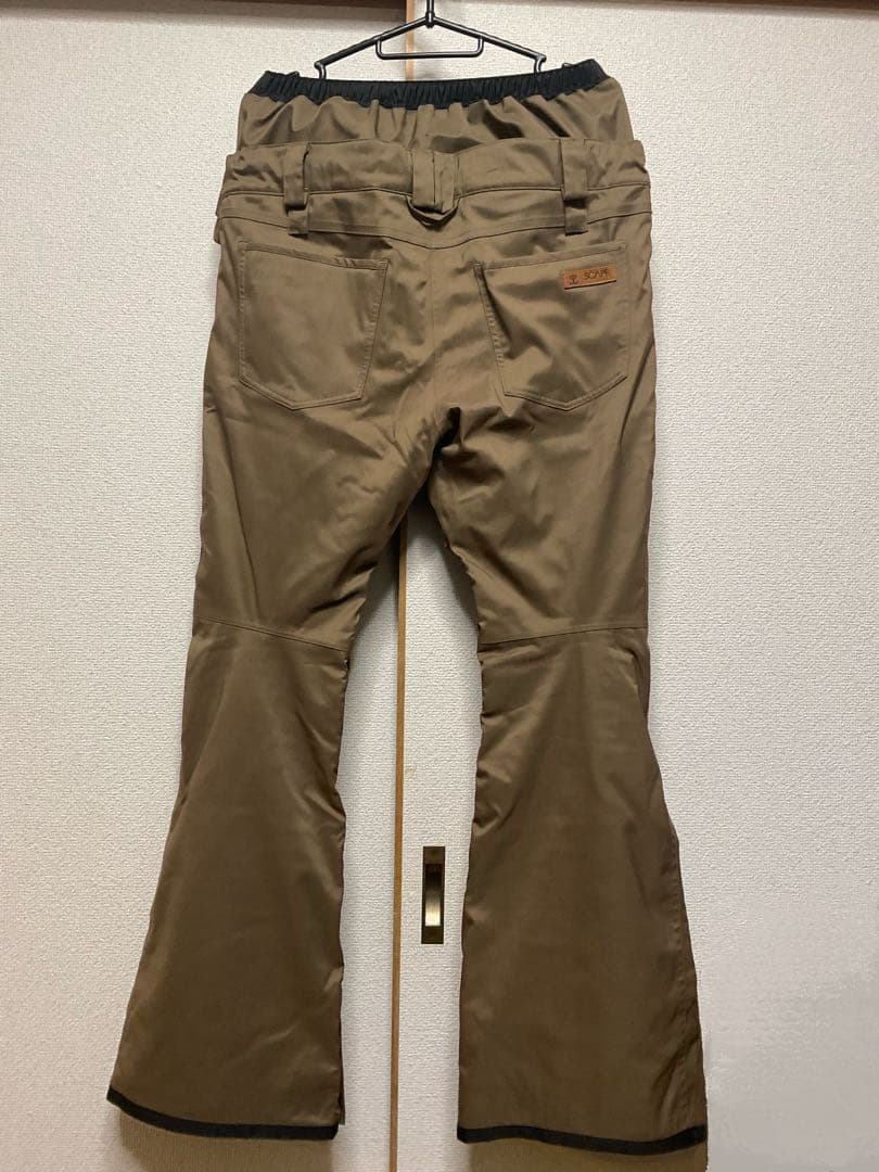 SCAPE×Mark Gonzalesコラボ　スノボウエア　セットアップ