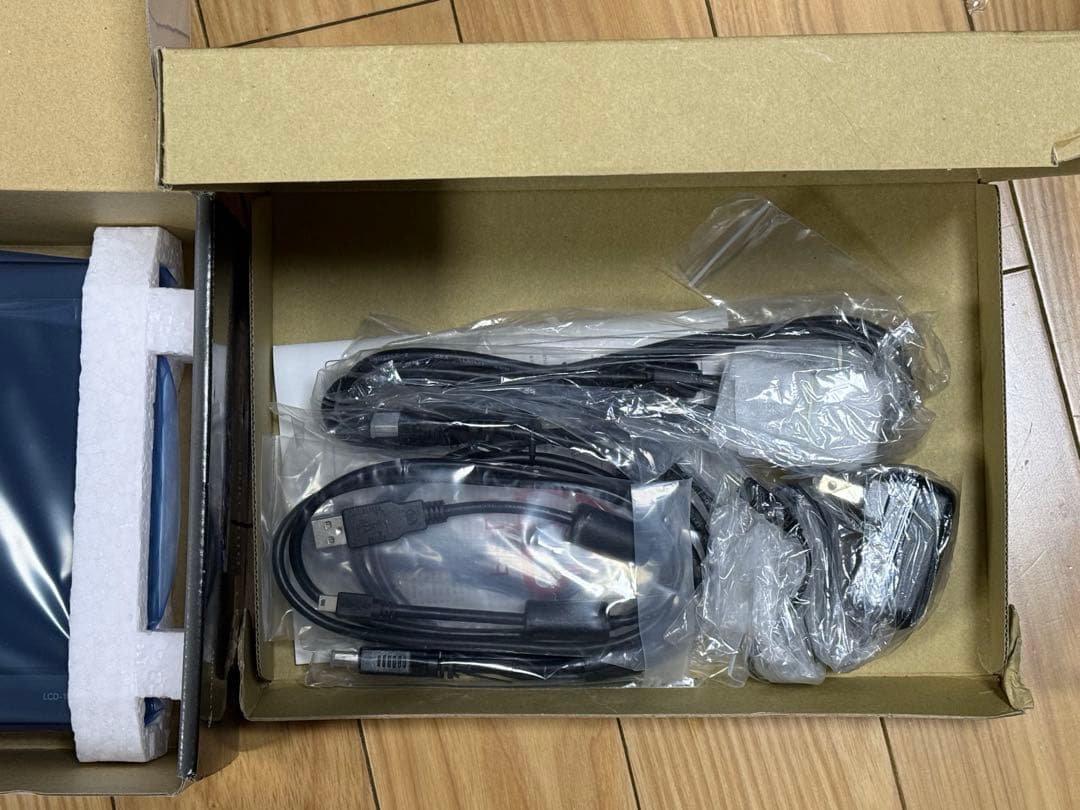 CENTURY 10.1インチ HDMIモニター