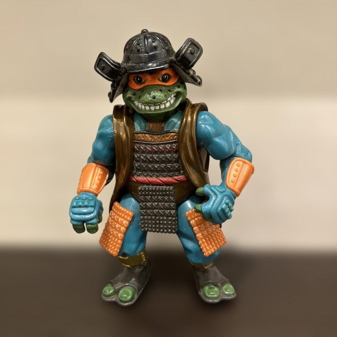 タートルズ フィギュア　サムライ　キックボクシング　ピザ　ミケランジェロ　可動式