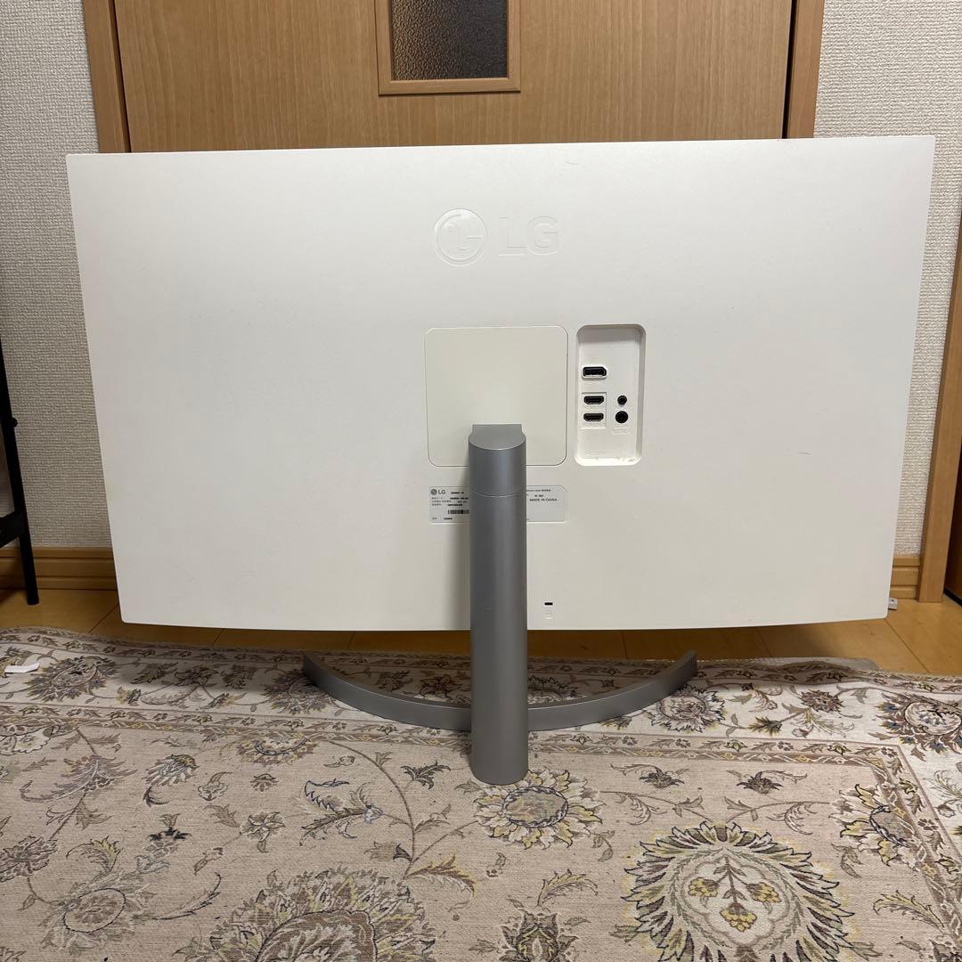 LGモニター31.5インチ【32UN500-W】4K/VA/HDMI/DP