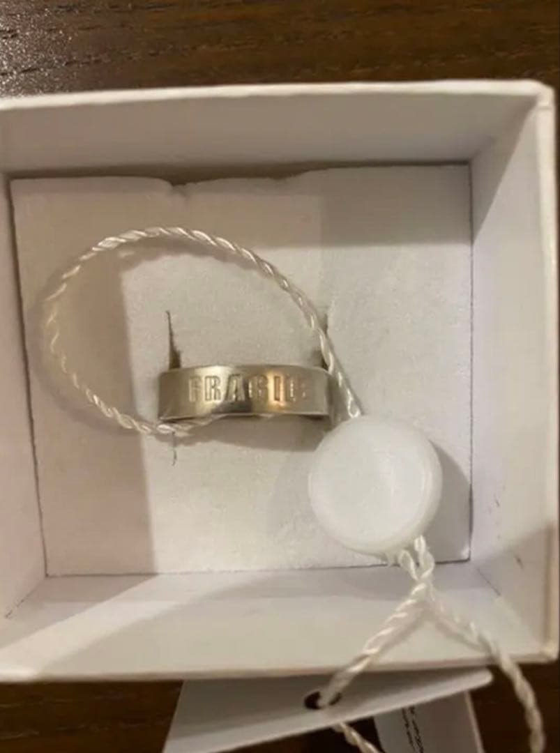 貴重　新品　メゾンマルジェラ　FRAGILE 19AW メンズリング