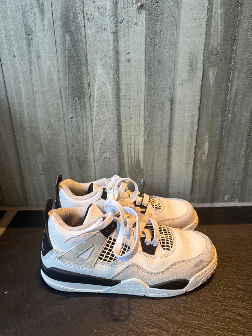 Air Jordan 4 &5 グレー/ブラック スニーカー 3足セット