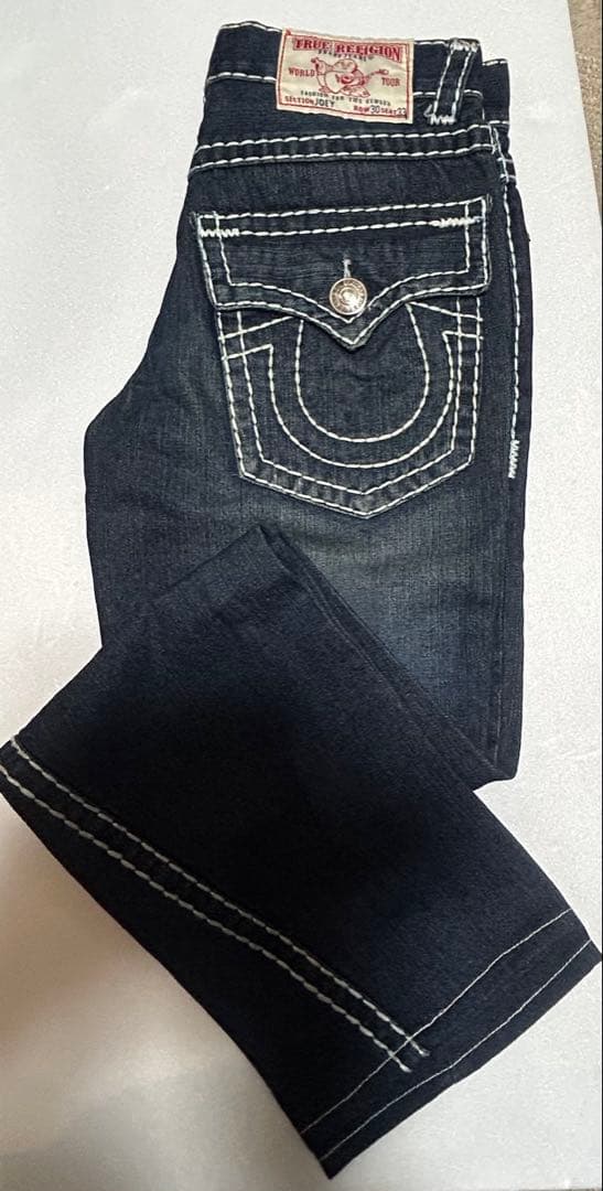 【美品】TRUE RELIGION ジーンズ