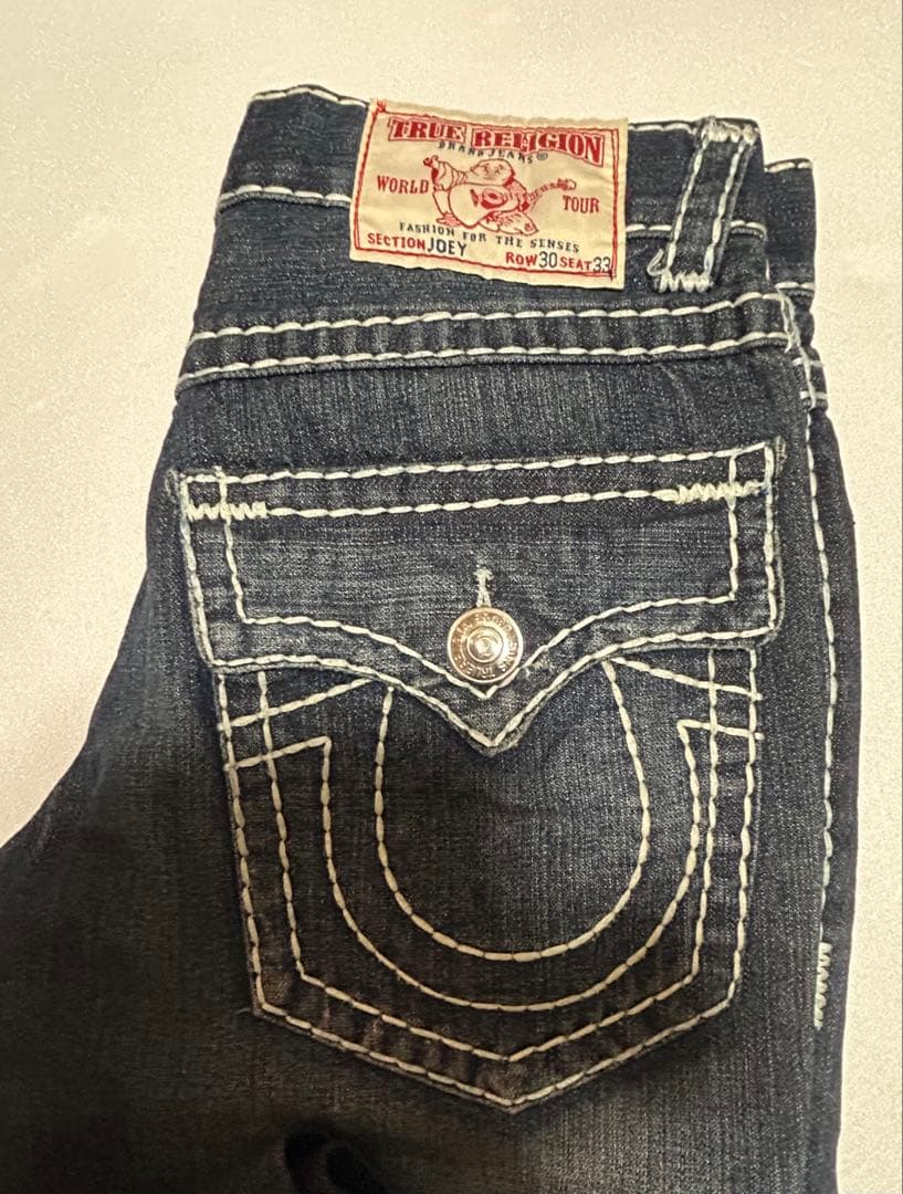 【美品】TRUE RELIGION ジーンズ