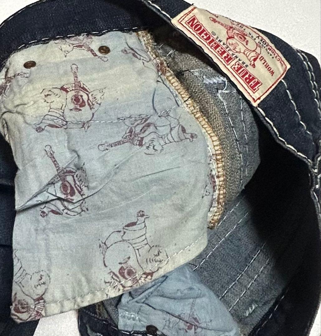 【美品】TRUE RELIGION ジーンズ