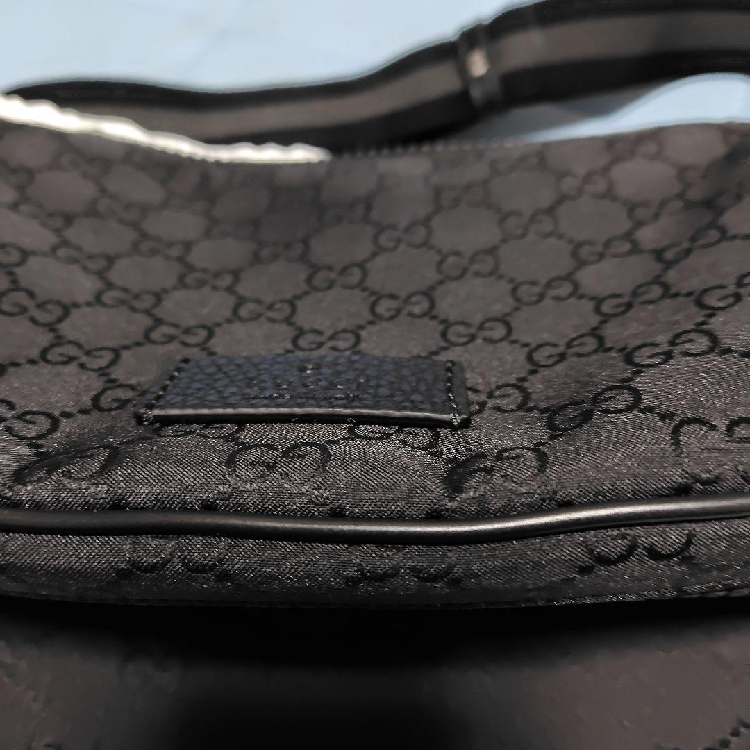 ちびGUCCI新品ボディバッグ