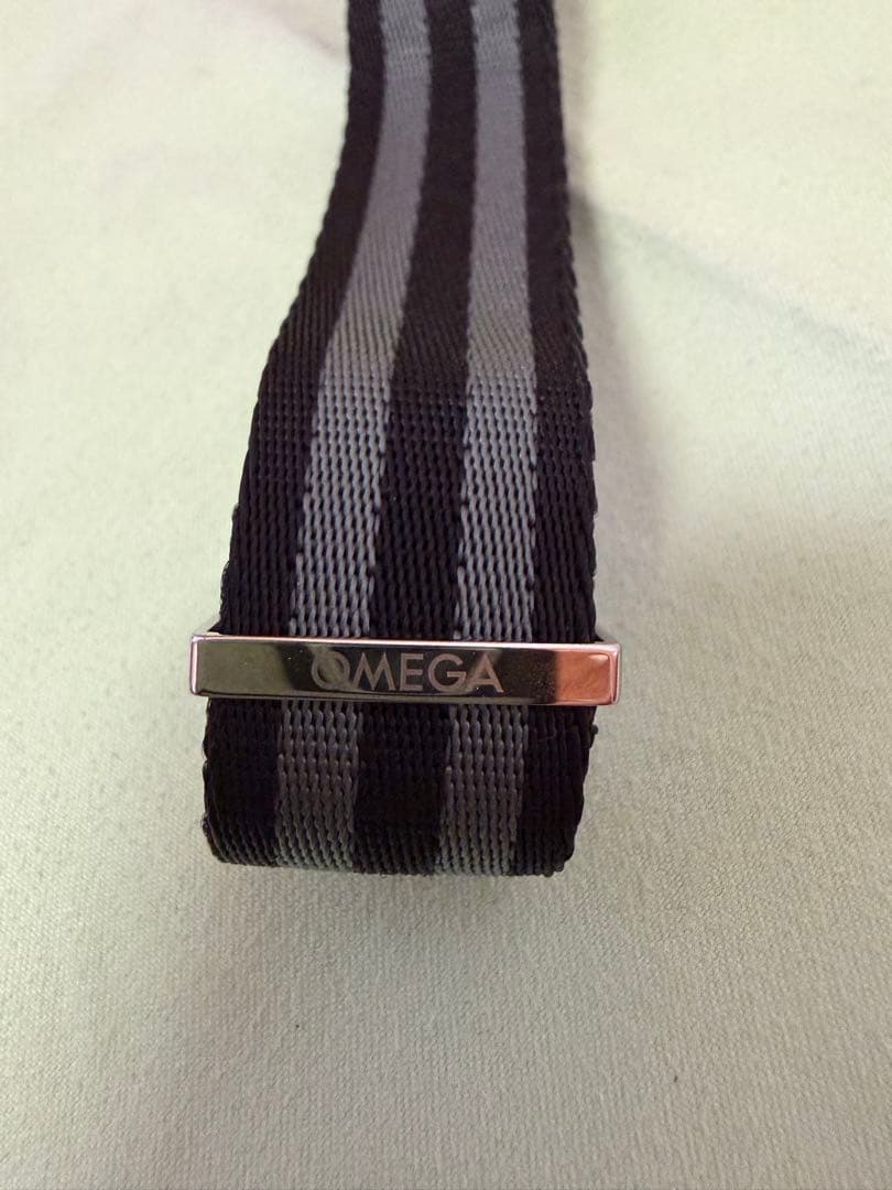 OMEGA NATOストラップ ブラック・グレー 19-20mm