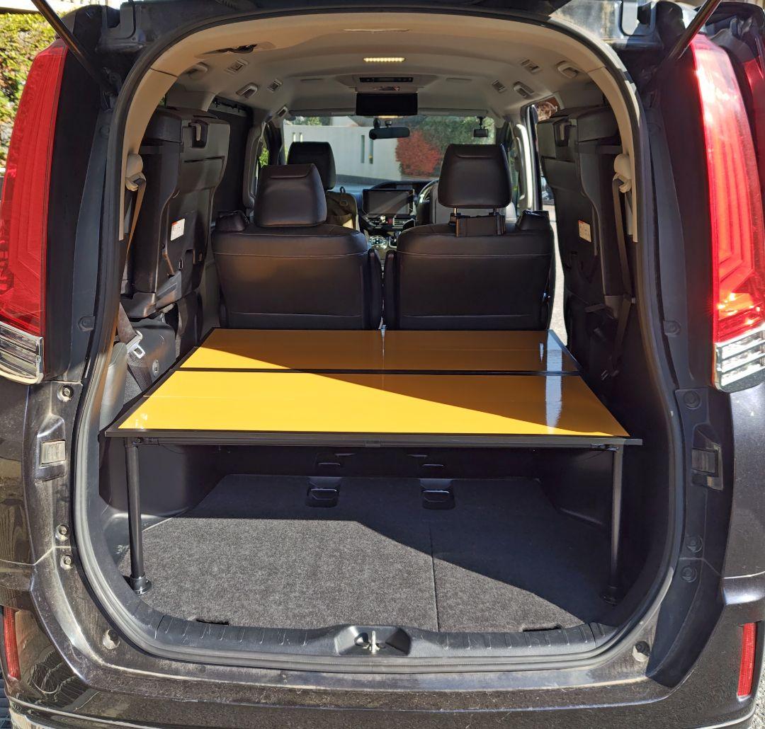 マットつき 80系　ヴォクシー、ノア、エスクァイア　収納　ベッドキット　車中泊