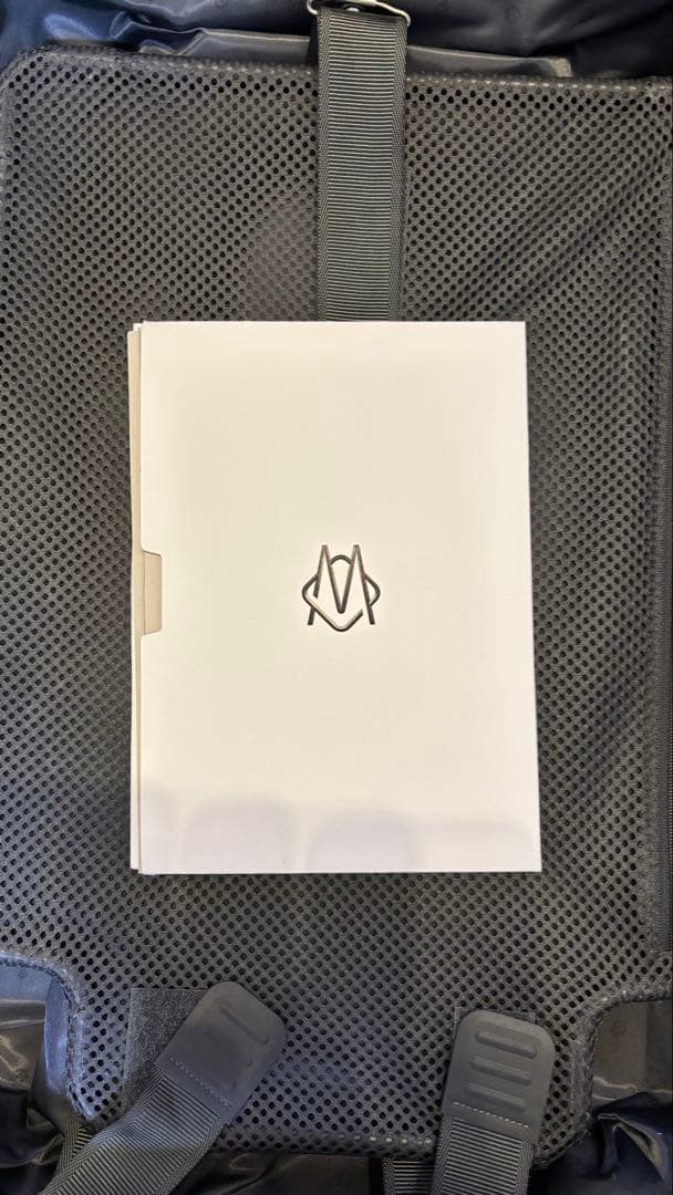 RIMOWA リモワ　ESSENTIAL キャビン　ホワイト