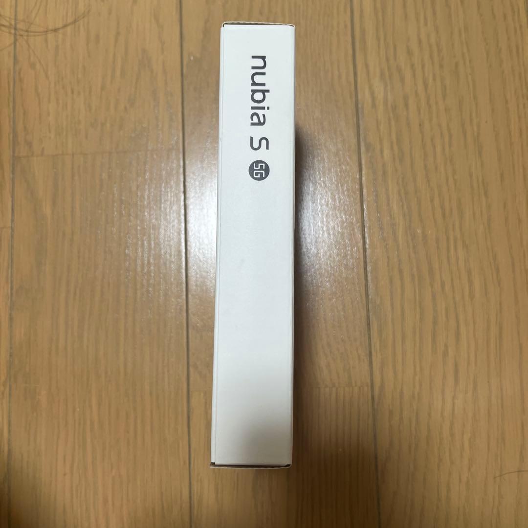 nubia S 5G 本体