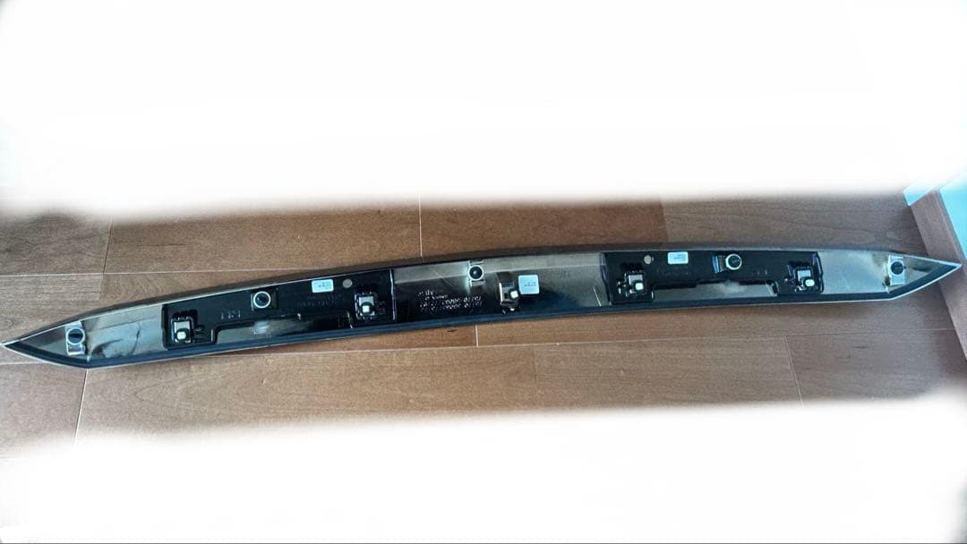 ３０系アルファード 前期 タイプブラック ボンネットモール