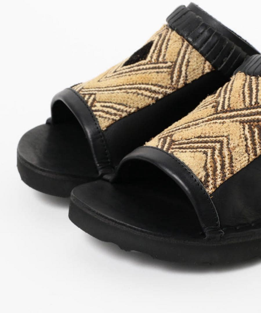 【美品】WONDERFULLLIFE KUBASANDAL クバサンダル