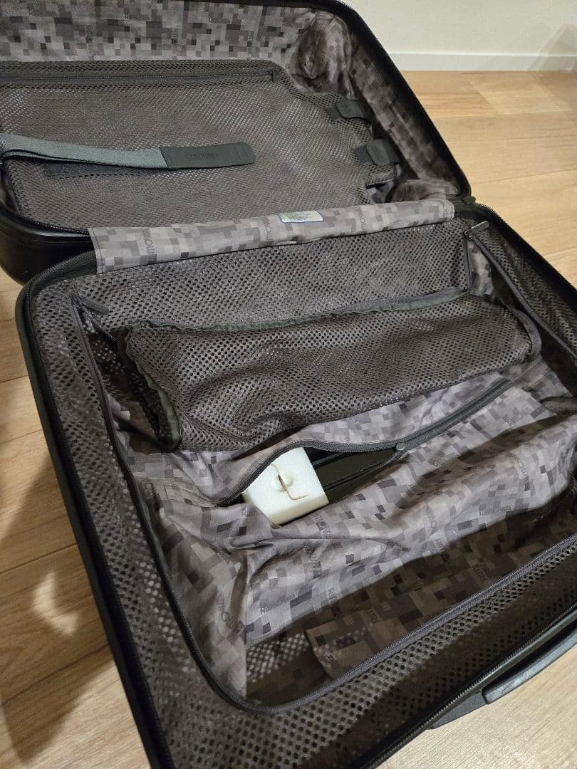 rimowa スーツケース