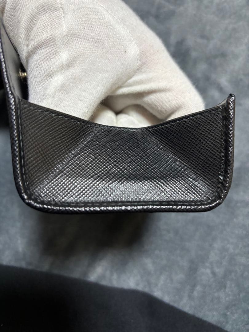 最終価格　PRADAプラダ/トライアングルロゴケース