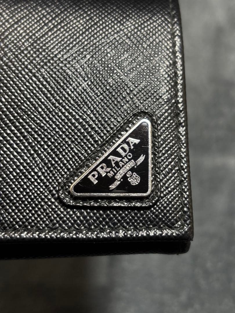 最終価格　PRADAプラダ/トライアングルロゴケース