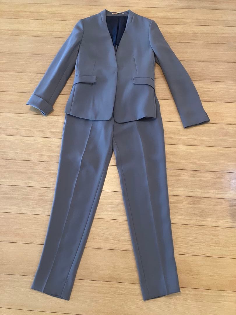 RHYME ORIHICA グレージュ　パンツスーツ ウォッシャブル　AOKI