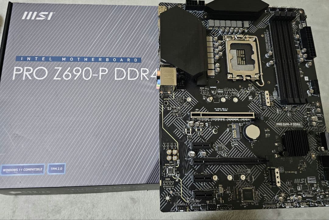 マザーボード MSI Z690 P DDR4 ATX