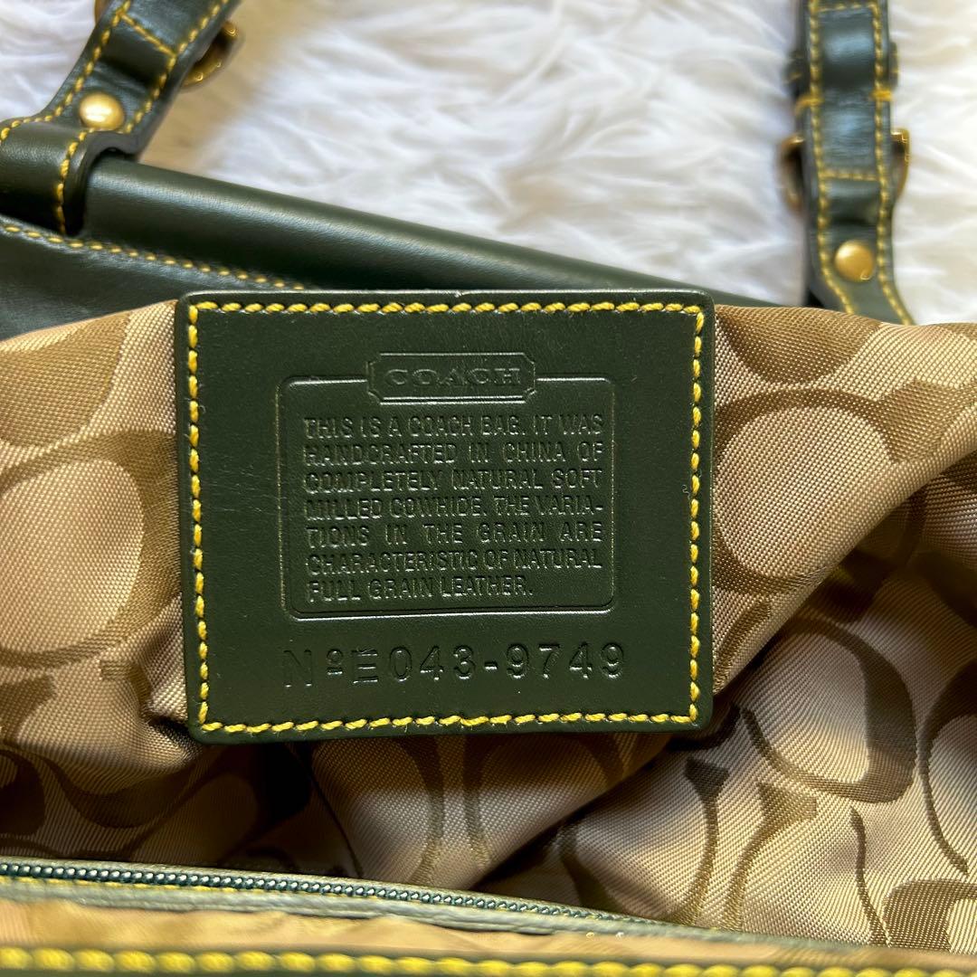 バッグ COACH soho Leather Turn Lock Boston Bag