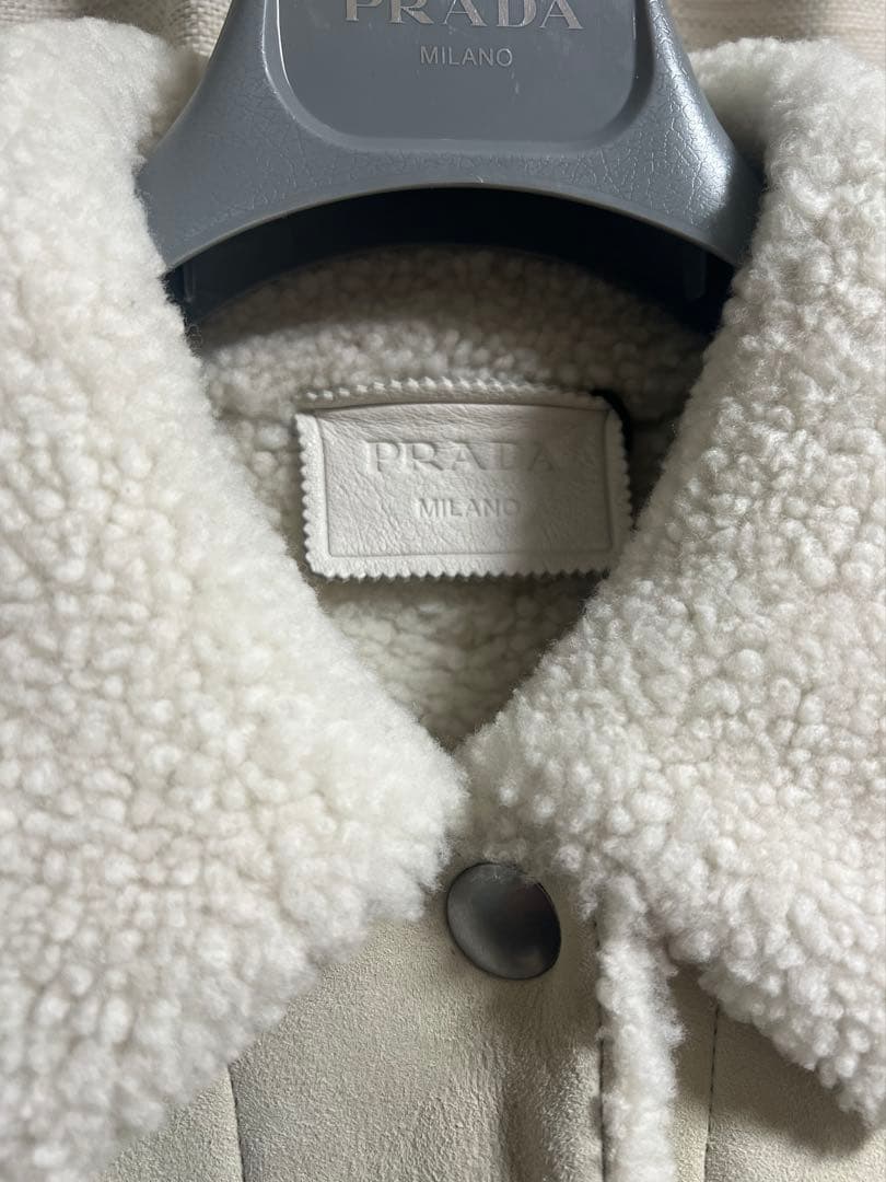 定価約90万 プラダ ムートン レザー シアリング ジャケット ブルゾン